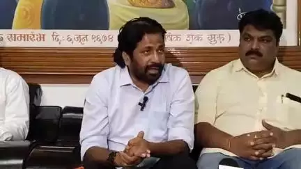 अमरावती: सक्तीची कर्ज वसुली व कर्जमाफीसाठी बच्चू कडू यांचा पुन्हा एल्गार; ५ जुलै पासून पापड ते चिलगव्हांन पर्यंत ७/१३  कोरा कोरा