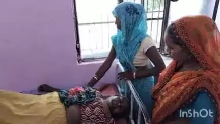 औरैया: फफूंद क्षेत्र के खानपुर निवासी महिला को घर में काम करते समय लगा करंट, स्वास्थ्य केंद्र में कराया गया भर्ती