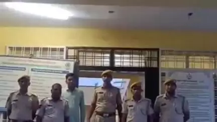 मनोहरथाना: कामखेड़ा व जिला पुलिस टीम ने चेकिंग के दौरान गाड़ी से 35 किलो अफीम डोडा चूरा किया ज़ब्त