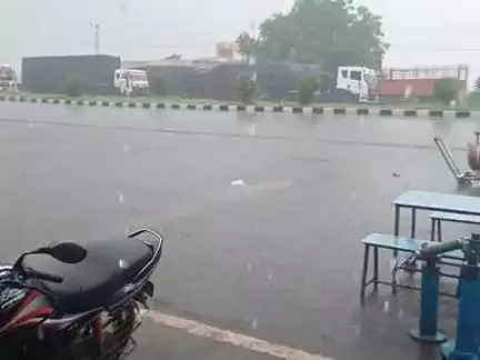 kanvan.nagda jamkar barish