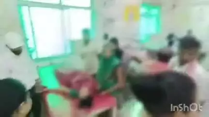 बदायूं: टिकलापुर गांव में सास-बहूओं के बीच बंटवारे को लेकर हुई कहासुनी, सास ने खा लिया विषाक्त पदार्थ