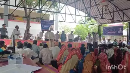 ભાણવડ: મોખાણા ખાતે કેમ્પ યોજાયો; વિવિધ યોજનાકીય લાભોનો લાભાર્થીઓએ સ્થળ પર ઉઠાવ્યો લાભ