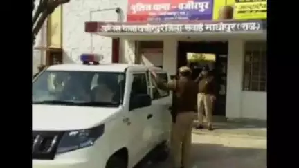 गंगापुर: गंगापुर सिटी के निकटतम थाना वजीरपुर ने शातिर मोटरसाइकिल चोर को किया गिरफ्तार, दो मोटरसाइकिल की बरामदगी