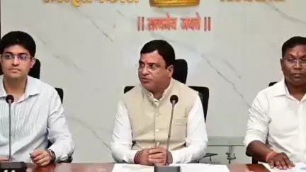 गडचिरोली: जिल्हयातील आपत्ती व्यवस्थापन यंत्रणा अलर्ट मोडवर ठेवावी . - सहपालकमंत्री ॲड - आशिष जयस्वाल यांचे निर्देश .