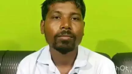 कोरबा: ग्राम कुदमुरा के बेरोजगार आदिवासी युवक ने 5 साल से नौकरी के लिए भटकने की कहानी सुनाई
