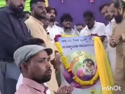 ಹುಮ್ನಾಬಾದ್: ಸಮಾಜ ಸೇವಾ ಸಂಘ -ಸಂಸ್ಥೆಗಳು ರಾಜಕೀಯ ದಿಂದ ದೂರವಿರಬೇಕು: ಪಟ್ಟಣದಲ್ಲಿ ಹಿರೇಮಠ  ಪೀ ಠಾಧಿಪತಿ ವೀರರೇಣುಕ ಗಂಗಾಧರ ಸ್ವಾಮೀಜಿ