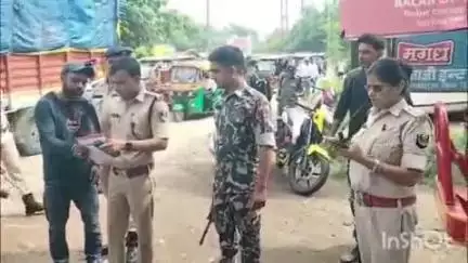 भभुआ: कैमूर स्तंभ के पास गोलीकांड की घटना के बाद मौके पर जांच करने पहुंचे एसडीपीओ