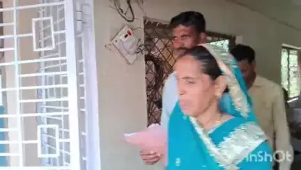 बैतूल नगर: सूचना के अधिकार के तहत मांगी गई जानकारी उपलब्ध नहीं करने पर ग्रामीणों ने कलेक्टर से की शिकायत ,एनस का मामला#जनसमस्या@