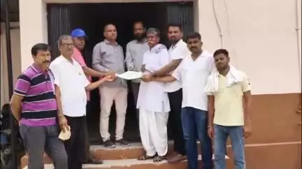 कोलायत: कोलायत के गुड़ा गांव के वीएसएलपी कंपनी प्रोजेक्ट में रोजगार देने की मांग को लेकर ग्रामीणों ने एसडीएम को सौंपा ज्ञापन