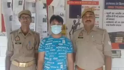 हापुड़: थाना हापुड़ नगर पुलिस ने गैंगस्टर एक्ट के तहत फरार चल रहे ₹15,000 के ईनाम घोषित अपराधी को किया गिरफ्तार