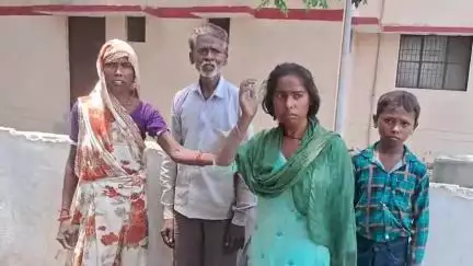 बिल्सी: नगला डल्लू गांव में दबंगों ने घर में घुसकर एक परिवार के साथ की मारपीट, चार लोग हुए घायल