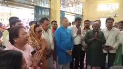 हुज़ूर: भोपाल के बुद्ध विहार में कांग्रेस द्वारा संविधान सत्याग्रह का आयोजन किया गया