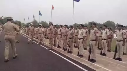 देवास नगर: पुलिस लाइन मैदान में पुलिस सम्मेलन का हुआ आयोजन, उज्जैन रेंज के उपमहानिरीक्षक हुए शामिल