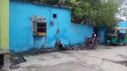 लाडपुरा: रेलवे के नोटिस से सूर्य नगर के वाशिंदे दहशत में, रेलवे की जमीन पर तोड़े मकान, 25 सालों से रह रहे UIT का पट्टा मौजूद