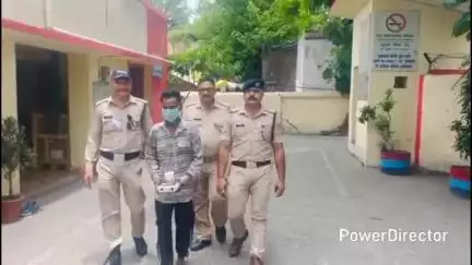 लालकुऑ: लालकुआँ पुलिस ने नशे की लत में डूबे शातिर चोर को लाखों के सोने के जेवरात सहित किया गिरफ्तार