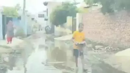 पलवल: पलवल के गाँव गहलव में पानी क़ी निकासी नहीं होने से ग्रामीणों में रोष, कहा करेंगे धरना प्रदर्शन,#jansmsya