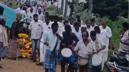 அரூர்: அம்மாபேட்டை அதிமுக கிளை செயலாளர் மறைவுக்கு முன்னாள் அமைச்சர் அரூர் எம்எல்ஏ அஞ்சலி