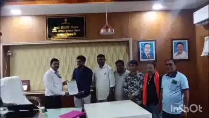 पारशिवनी: कन्हान नगरपरिषद मध्ये चक्क नालीचचोरी.प्रवाह विरुद्ध दिशेन, नगरपरिषद चा भोंगळ कारभार. न प  मुख्य अधिकारीयांना दिले निवेदन
