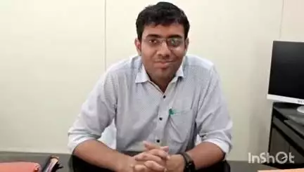 रामगढ़: आशीष अग्रवाल ने जिले के 19वें उप विकास आयुक्त के रूप में पदभार ग्रहण किया, रोबिन टोप्पो ने कार्यभार सौंपा