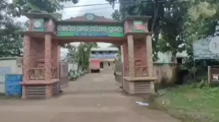 ରାୟଗଡା: ଶୋଚନୀୟ ଅବସ୍ଥାରେ ଗୁଡାରି-ଡ଼ିମିରିଗୁଡା ରାସ୍ତା, ସ୍ଥାୟୀ ମରାମତି ନିମନ୍ତେ ସ୍ଥାନୀୟ ବାସିନ୍ଦାଙ୍କ ପ୍ରତିକ୍ରିୟା #jansamasya
