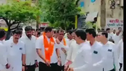 पुर्णा: कृषी उत्पन्न बाजार समिती सभागृह पूर्णा येथे भाजपा ग्रामीण व पूर्णा शहर मंडळाची महत्त्वपूर्ण बैठक