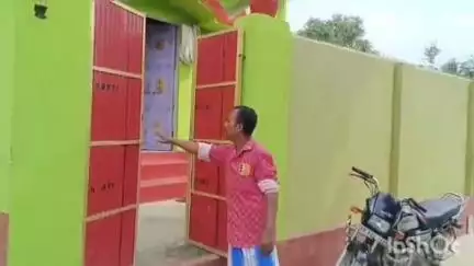 হরিশ্চন্দ্রপুর ২: ফাঁকা বাড়ির সুযোগে দুঃসাহসিক চুরির ঘটনায় চাঞ্চল্য বালুভরট এলাকায়