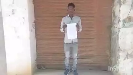 पलिया: गजरौरा गांव के पीड़ित की पत्नी जेवर और नगदी लेकर हुई फरार, पीड़ित ने पुलिस से की शिकायत