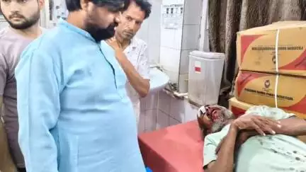 रोहतास: रोहतास के मुरली कैंप के पास बाइक सवार ने मारी टक्कर, व्यक्ति गंभीर रूप से घायल
