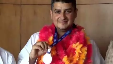शिमला शहरी: घनश्याम भारद्वाज ने सीनियर नैशनल उफ्फ ताइक्वांडो चैंपियनशिप में जीता गोल्ड मैडल, शिमला पहुंचने पर किया गया स्वागत