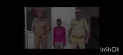 गोला गोकरणनाथ: संसारपुर चौकी पुलिस ने थाना मैलानी में 10 लीटर कच्ची शराब के साथ आरोपी को किया गिरफ्तार