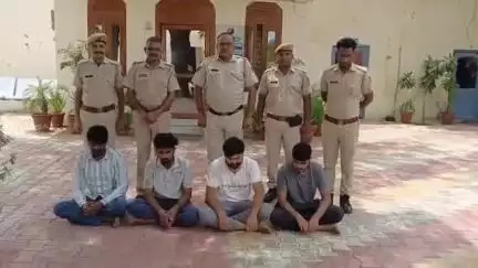 हनुमानगढ़: हनुमानगढ़ टाउन पुलिस ने डीएसटी टीम के सहयोग से 53 किलोग्राम डोडा पोस्त किया बरामद, चार व्यक्ति गिरफ्तार