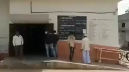 रावेर: तालुक्यातील निंभोरा रेल्वे स्टेशनजवळ रेल्वे अपघातात तरुणाचा मृत्यू, निंभोरा पोलिस ठाण्यात अकस्मात मृत्यूची नोंद