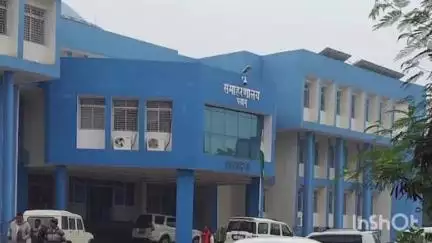 मेदिनीनगर (डालटनगंज): जिले में फोर्थ ग्रेड बहाली पर असमंजस, प्रशासन को स्थगन का अब तक कोई आदेश नहीं