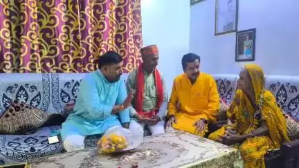 राजगढ़: राजगढ़ में भाजपा ने मिसा बंदियों का किया सम्मान, पूर्व भाजपा जिला अध्यक्ष दीपेंद्र सिंह चौहान रहे मौजूद