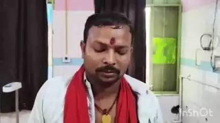 बांका: बलारपुर गांव के पास सड़क दुर्घटना में बाइक सवार दो लोग जख्मी, अस्पताल में हुआ प्राथमिक उपचार