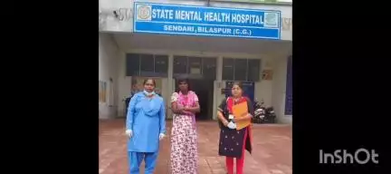 बेमेतरा: कारेसरा रोड क्षेत्र में भटक रही अज्ञात विक्षिप्त महिला को सखी वन स्टॉप सेंटर ने किया रेस्क्यू