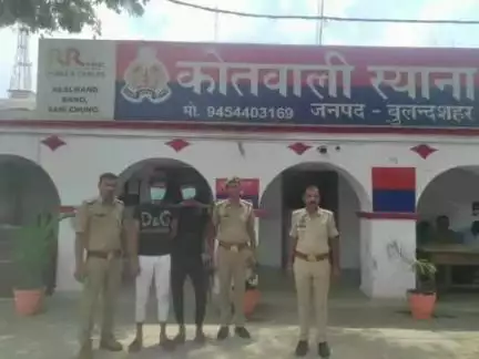 कोतवाली पुलिस ने चेकिंग के दौरान गैंगस्टर एक्ट के दो वांछित आरोपियों को गिरफ्तार कर जेल भेजा