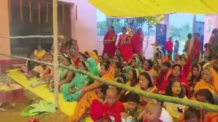 पूर्णिया पूर्व: रजीगंज गांव में माता रणकाली के दरबार में उमड़ा भक्तों का सैलाब, धूमधाम से हुई पूजा-अर्चना