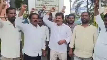 సిద్దిపేట అర్బన్: సోషల్ మీడియా ప్రభావంతో యువత చెడు దారి పట్టకుండా చర్యలు తీసుకోవాలి : తెలంగాణ సాంస్కృతిక సారధి నాయకులు #localissue