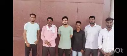 बेमेतरा: खाम्ही गांव के ग्रामीण खराब ट्रांसफार्मर को चेंज कर नया ट्रांसफार्मर लगवाने कलेक्टर को सौपा आवेदन#jansamasya
