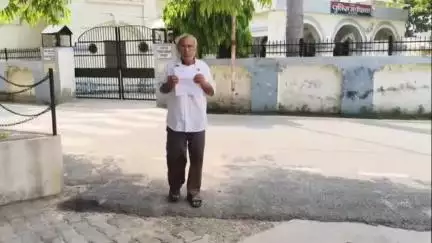 मैनपुरी: भोगांव क्षेत्र निवासी पीड़ित ने अपने भाई पर 70 लाख रुपए धोखाधड़ी कर निकालने का आरोप लगाया, एसपी से की शिकायत