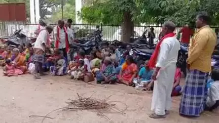 பண்ருட்டி: பண்ருட்டி வட்டாச்சியர் அலுவலகத்தில் உணவு சமைத்து குடியேறும் போராட்டத்தால் பரபரப்பு