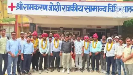 दौसा: मेडिकल कॉलेज के राजमेश नर्सिंग कर्मचारी और लैब टेक्नीशियन की यूनियन का चुनाव हुआ, विजय मीणा बने अध्यक्ष