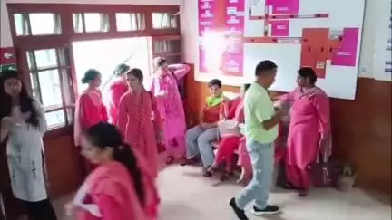 धर्मशाला: धर्मशाला में आशा वर्कर्स ने CMO से मुलाकात की, वेतन बढ़ोतरी और समय पर वेतन न मिलने की उठाई मांग