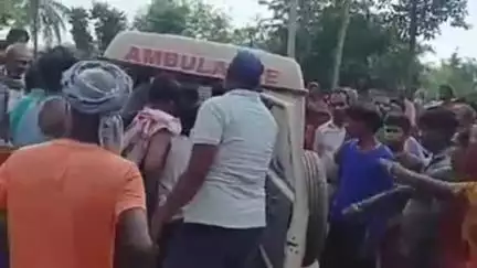 पूर्णिया पूर्व: बडोदरा में ट्रेन से गिरने से मजदूर की मौत, शव चांदी कठुवा गांव पहुँचते ही परिजनों में पसरा सन्नाटा