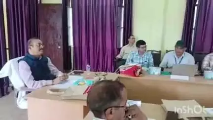 अल्मोड़ा: लक्ष्मेश्वर स्थित जिला शिक्षा एवं प्रशिक्षण संस्थान में डीएम की अध्यक्षता में आयोजित हुई सलाहकार समिति की बैठक