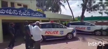 వృద్ధురాలి మెడలో చైన్ స్నాచింగ్కు యత్నం
సుబేదారి పోలీస్ స్టేషన్ పరిధిలో  ఘటన