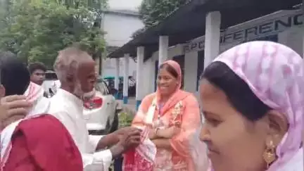 ধুবুৰী ভাগ: বেৰভাংগীত গাৱঁ পঞ্চায়তৰ সভাপতি আৰু উপসভাপতি নিৰ্বাচনৰ ফলাফল ঘোষণা