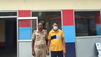 नारासन: मंगलौर कोतवाली पुलिस ने अलग-अलग जगह पर शराब पीकर वाहन चला रहे 2 लोगों को किया गिरफ्तार