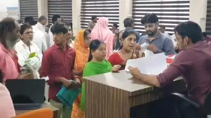 हरदा: कलेक्टर ने जिला पंचायत के सभाकक्ष में जनसुनवाई कर नागरिकों की समस्याएं सुनीं